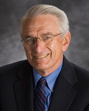 Former Pac-10 Commissioner Tom Hansen to receive Dick Enberg Award at CoSIDA Convention